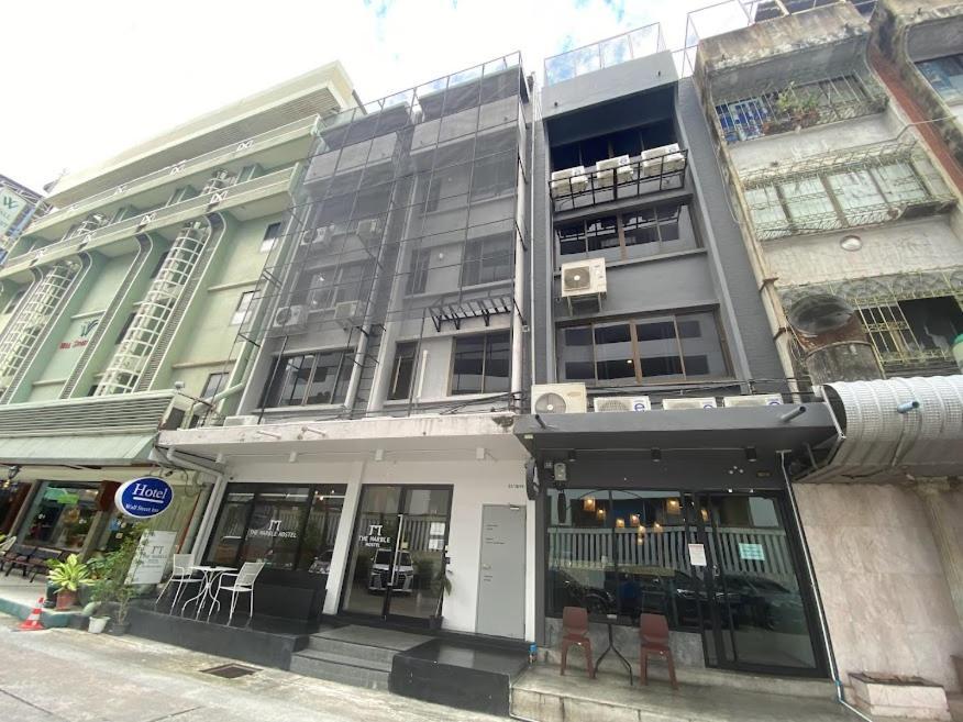 The Marble Hostel Bangkok Exterior photo